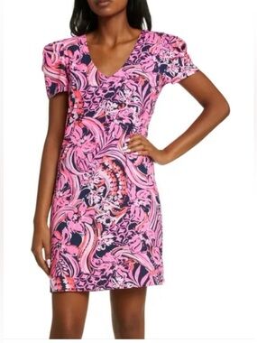 Lilly Pulitzer Aleece Short Sleeved Dress in Low Tide Navy Med  EUC